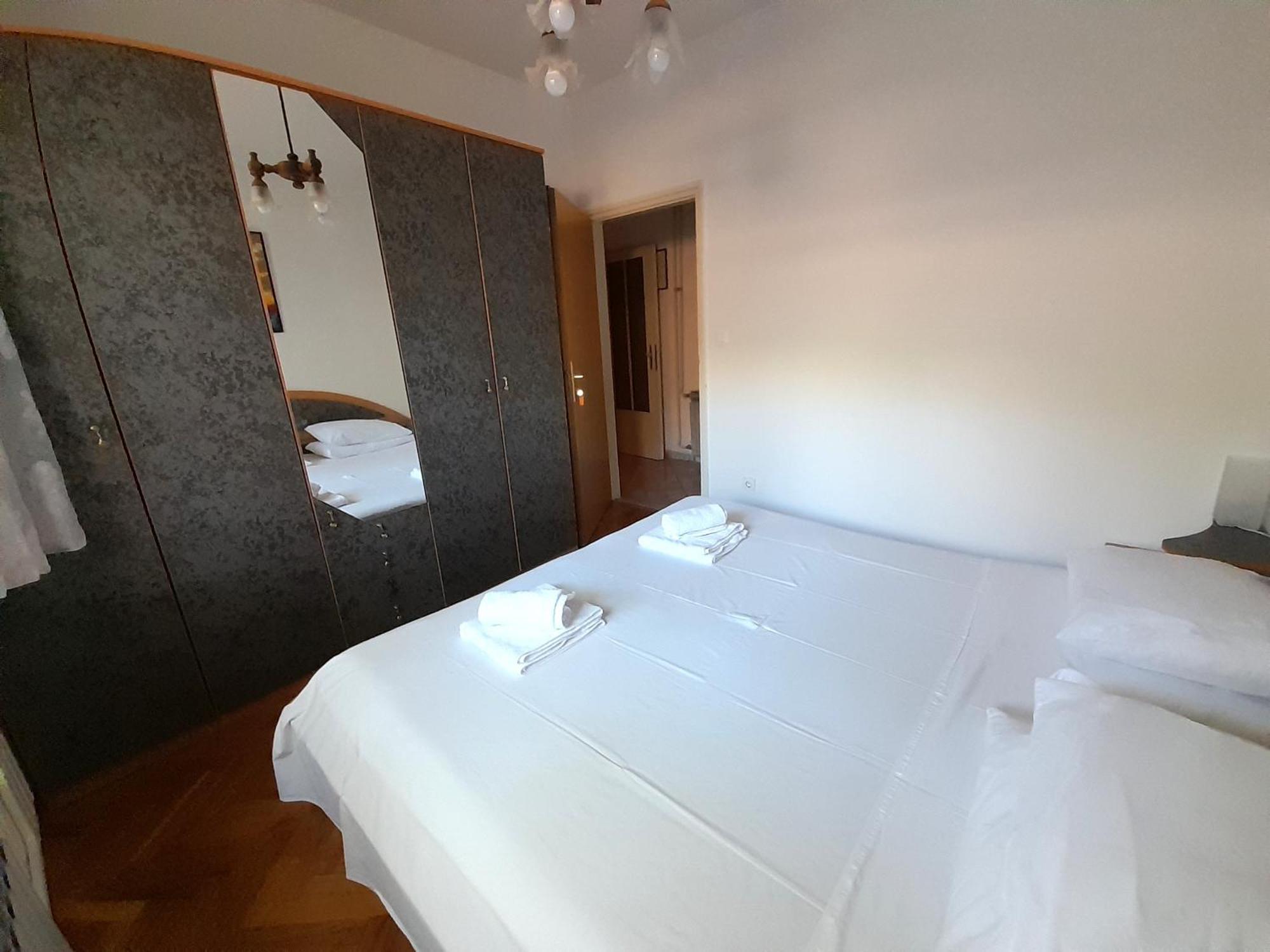 Rooms Biserka Baška Szoba fotó